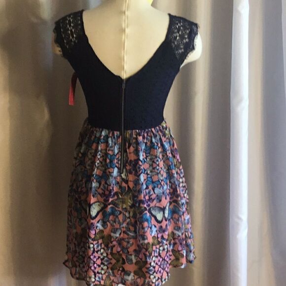 Lace top dress with colorful butterfly skirt in XS by XHILARATION - Picture 10 of 16